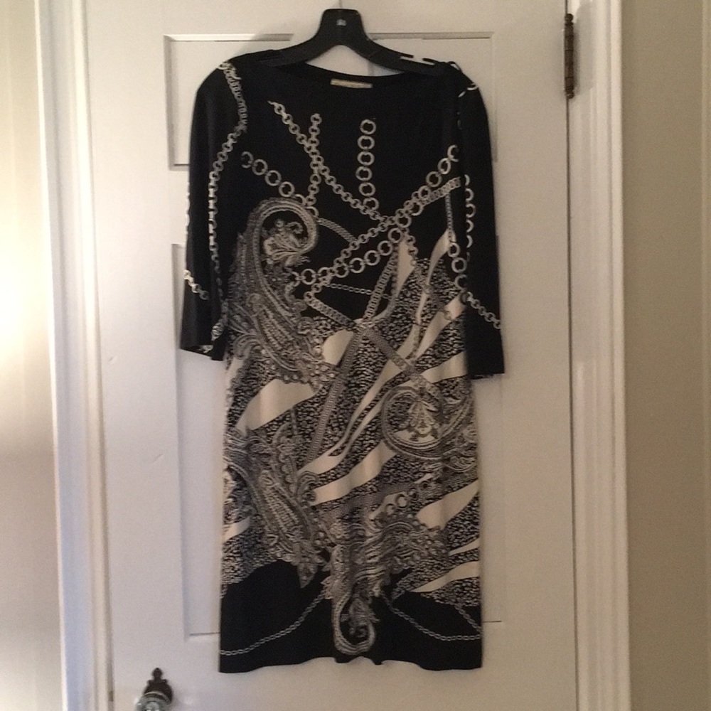 Three quarter sleeve dress